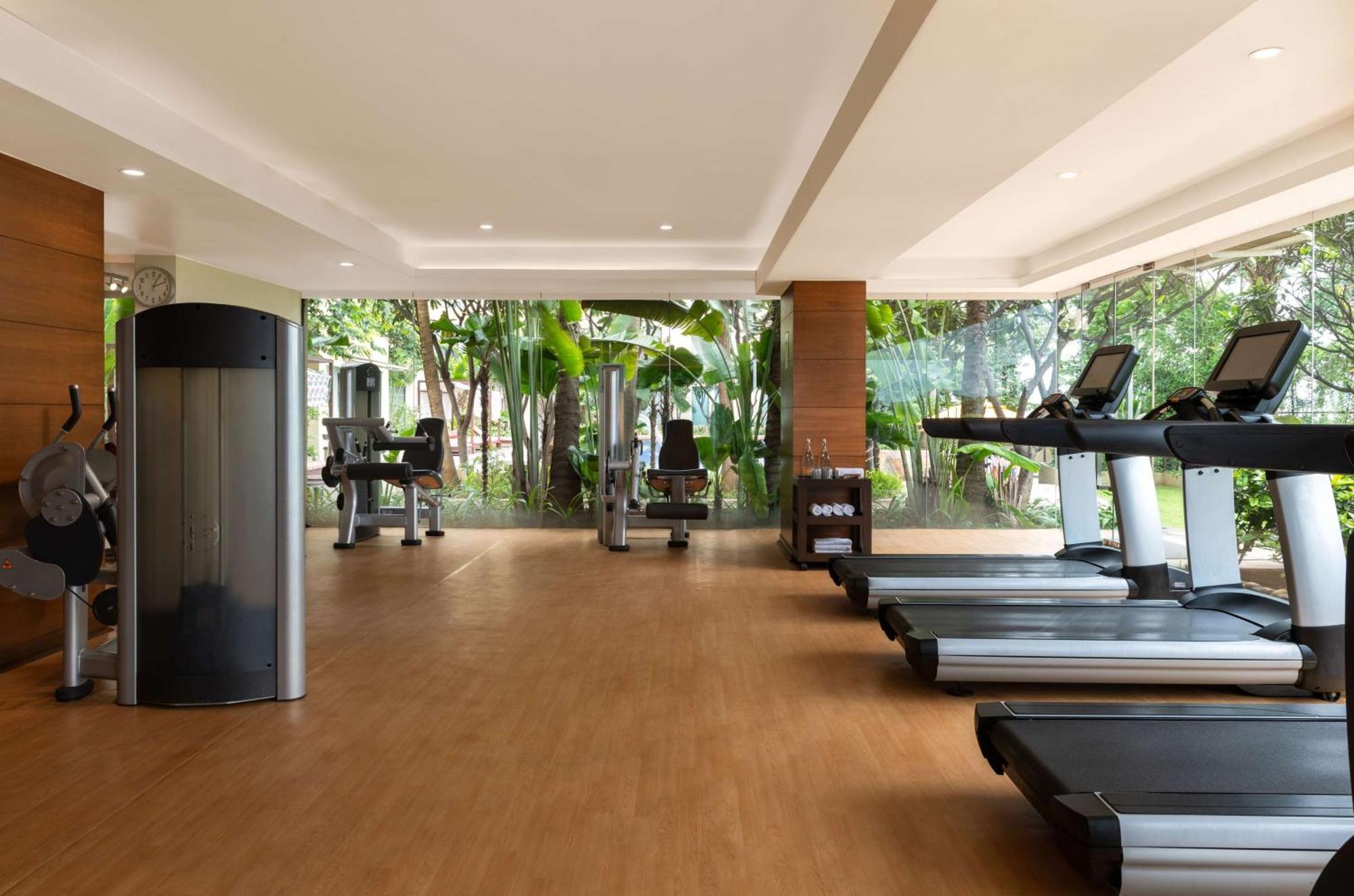 Hyatt Pune Exterior photo The gym at the hotel