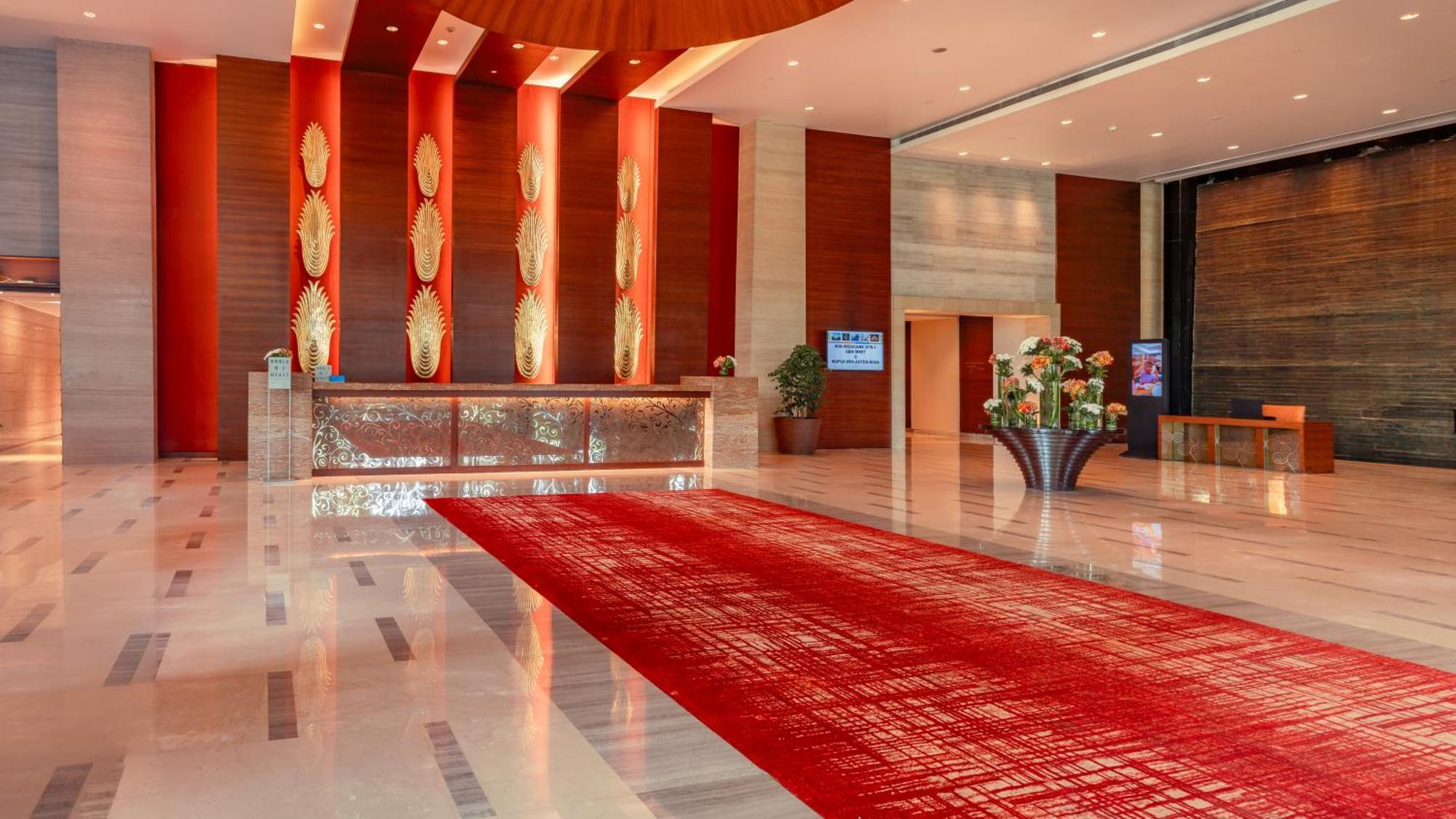 Hyatt Pune Exterior photo Lobby